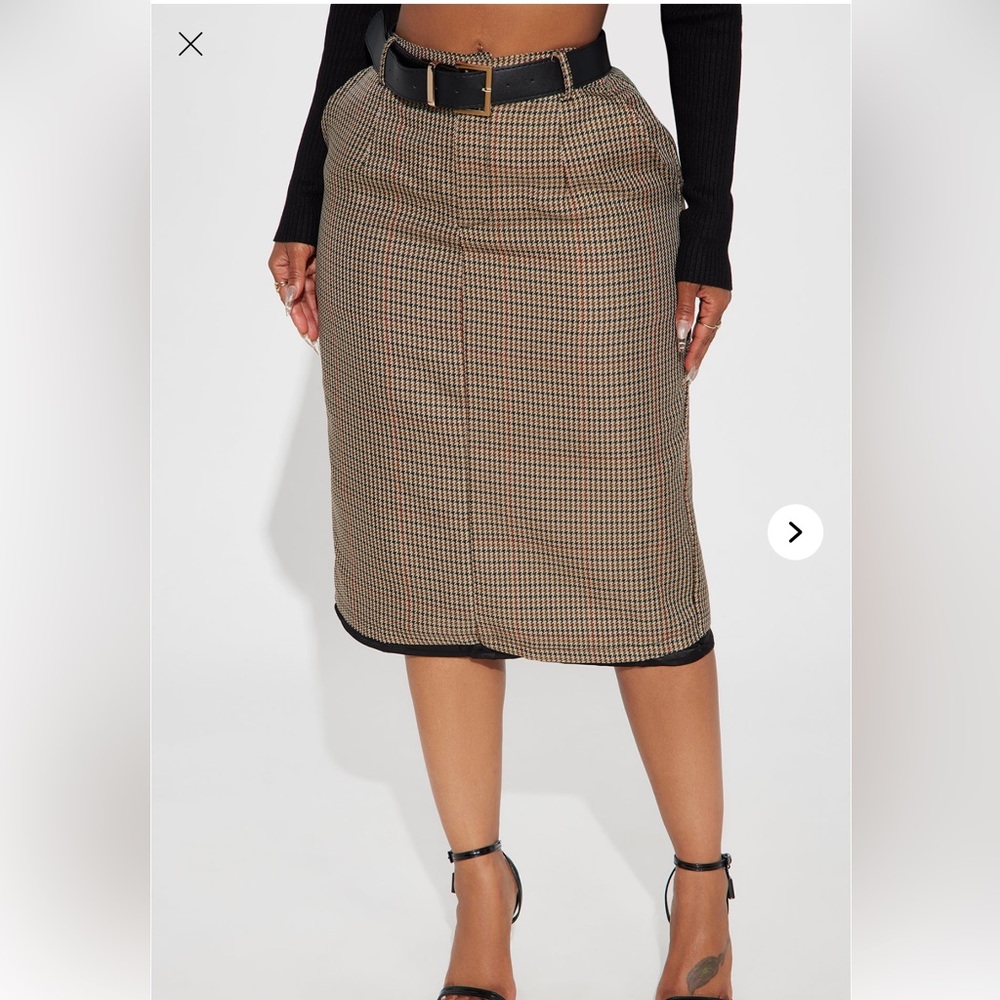 NWT Tweed midi skirt